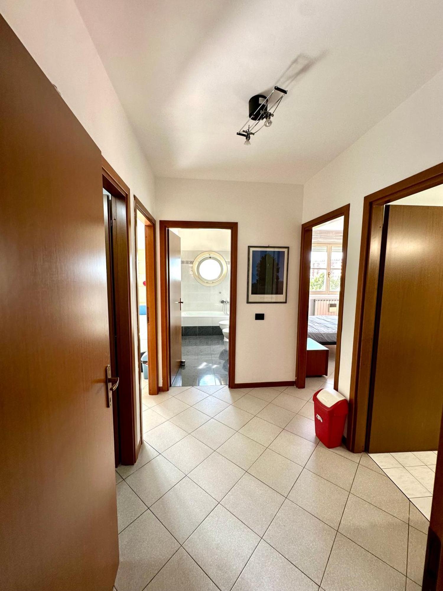 Tranquillo E Luminoso A Firenze Apartamento